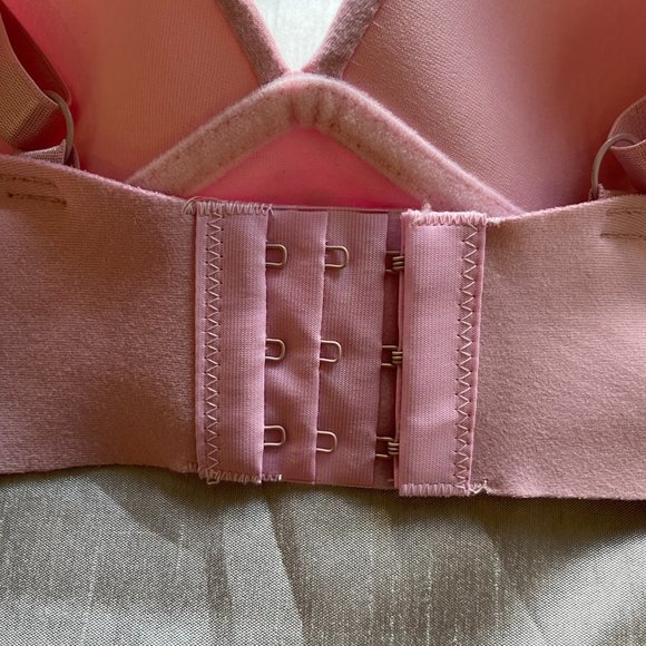 Kensie: NWOT Wireless Padded Bras (x3) - Picture 8 of 13